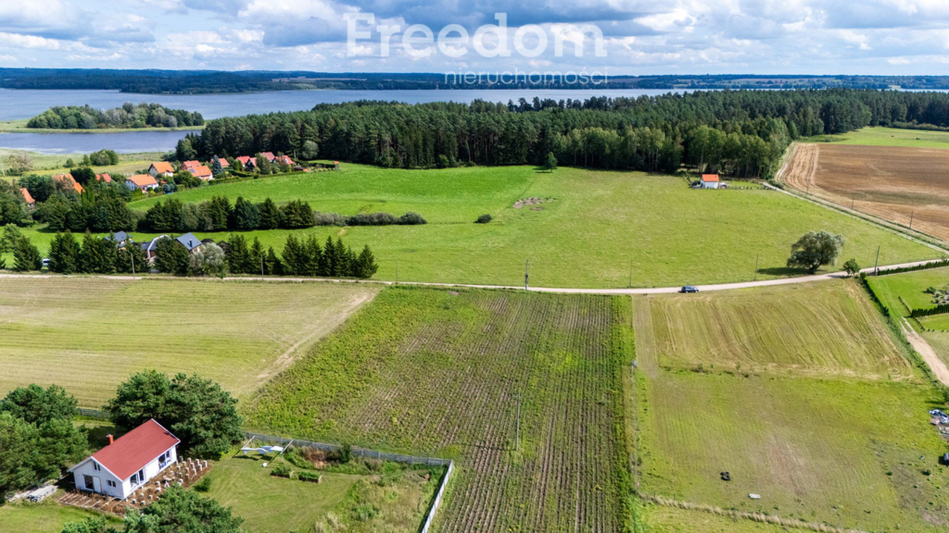 Działka 1490 m² z WZ, widokiem na jezioro | Mazury - Więcej