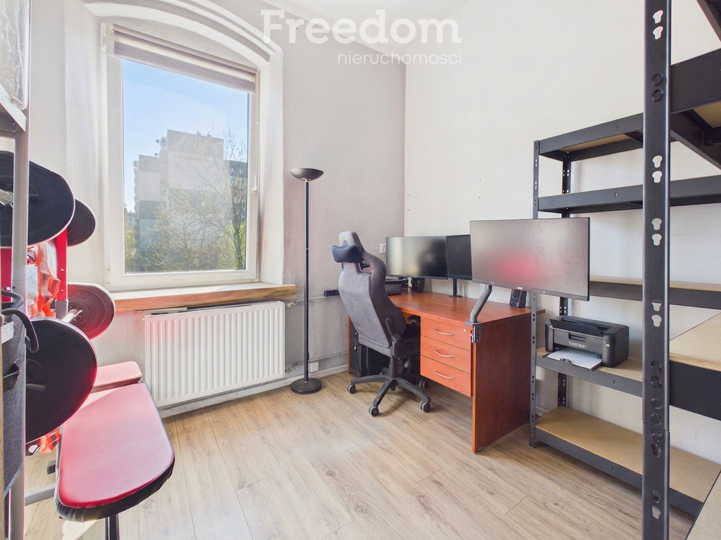 Apartment in Dąbrowa Górnicza, Śródmieście - Widok 4