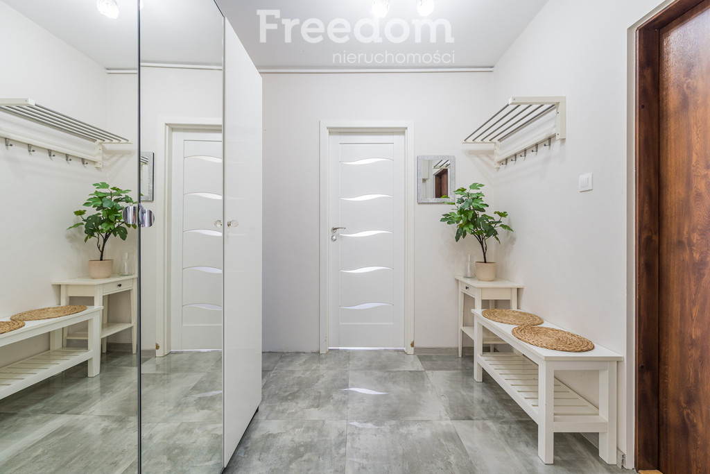 Apartment in Warszawa, Stegny Południowe, Mokotów - Więcej