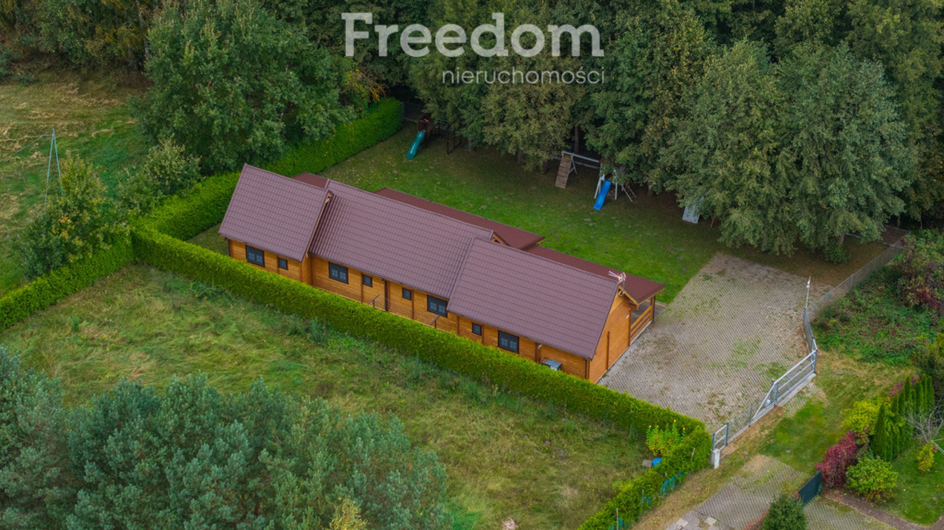 Budynek letniskowy nad morzem w Junoszynie - Widok 2