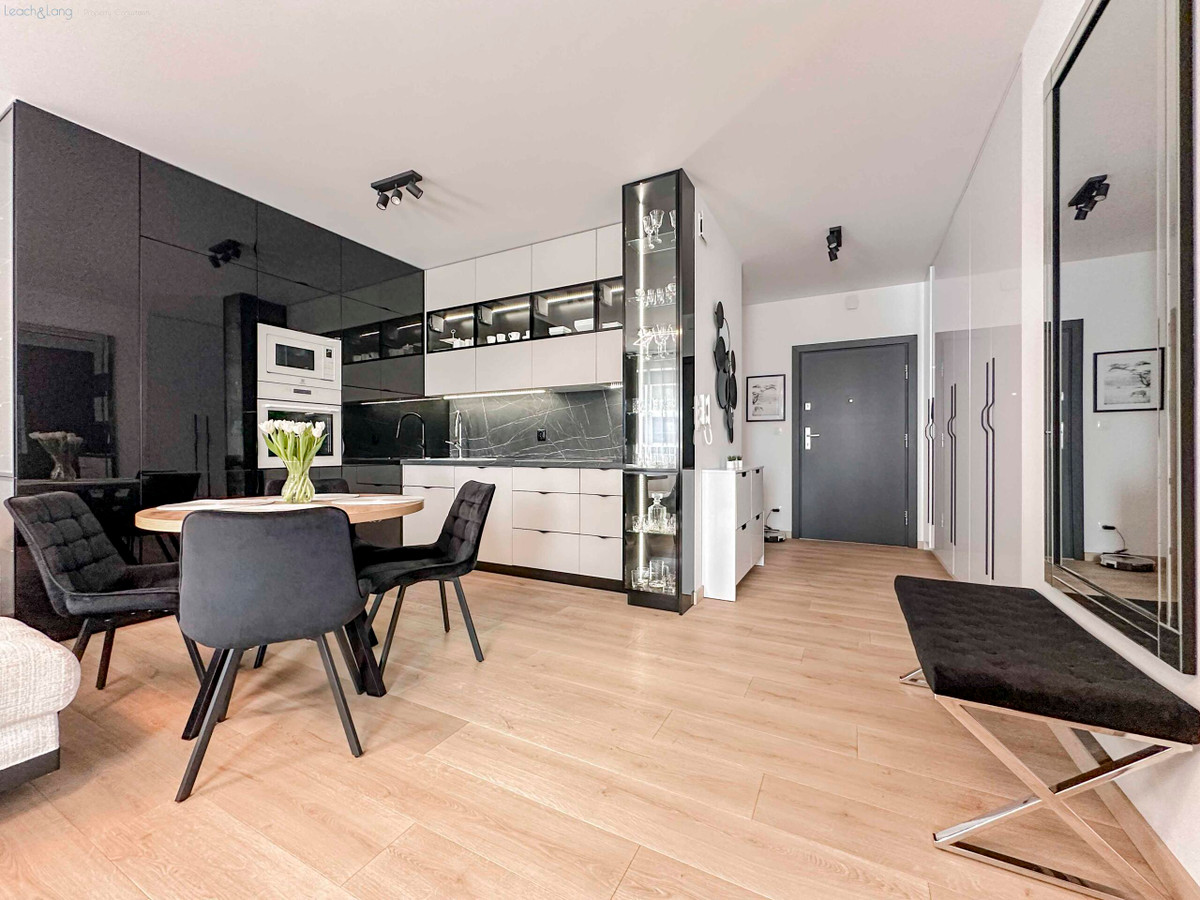 Apartment in Kraków, Osiedle Szuwarowa, Podgórze - Więcej