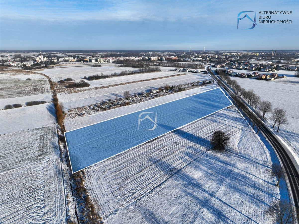 Działka 1,11 ha w Parczewie-potencjał inwestycyjny - Więcej