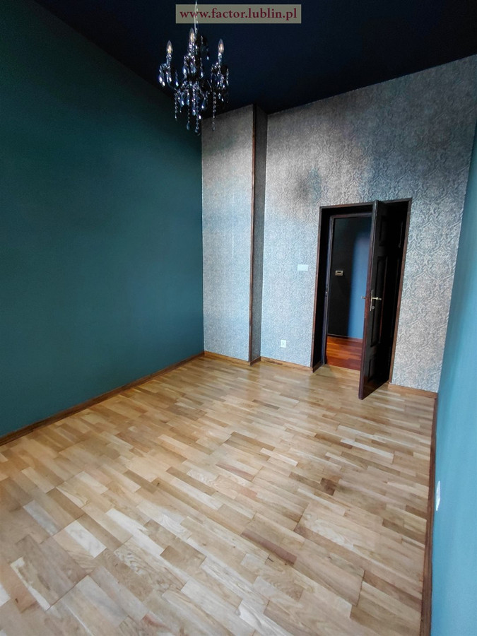Lokal użytkowy 100 m² ul. Krakowskie Przedmieście - Widok 4