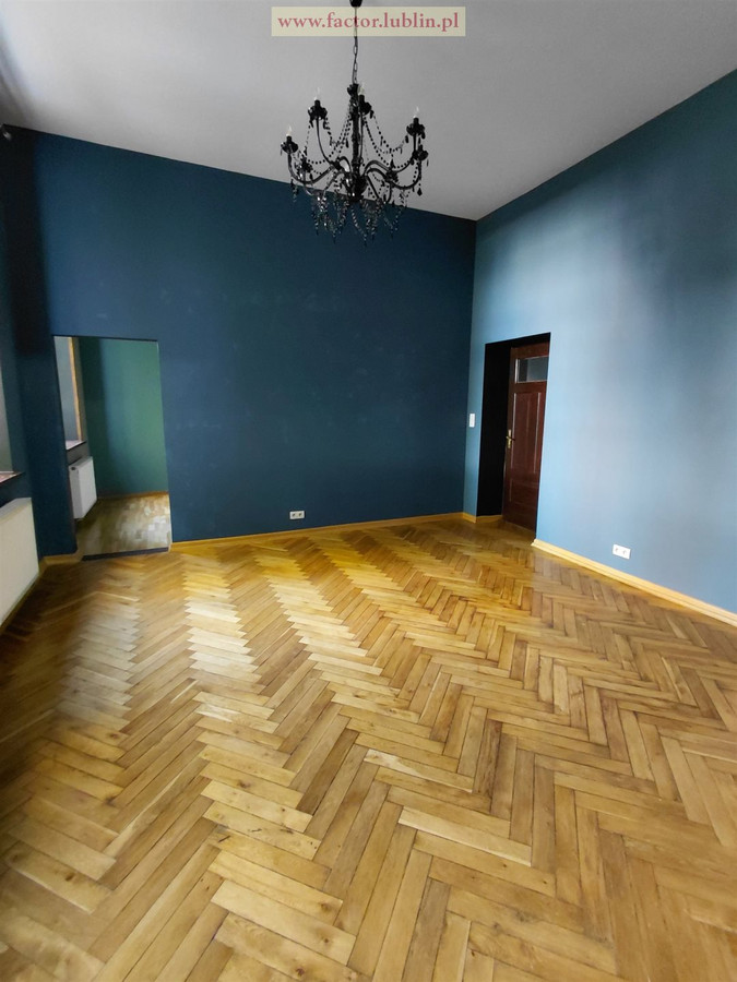 Lokal użytkowy 100 m² ul. Krakowskie Przedmieście - Widok 3
