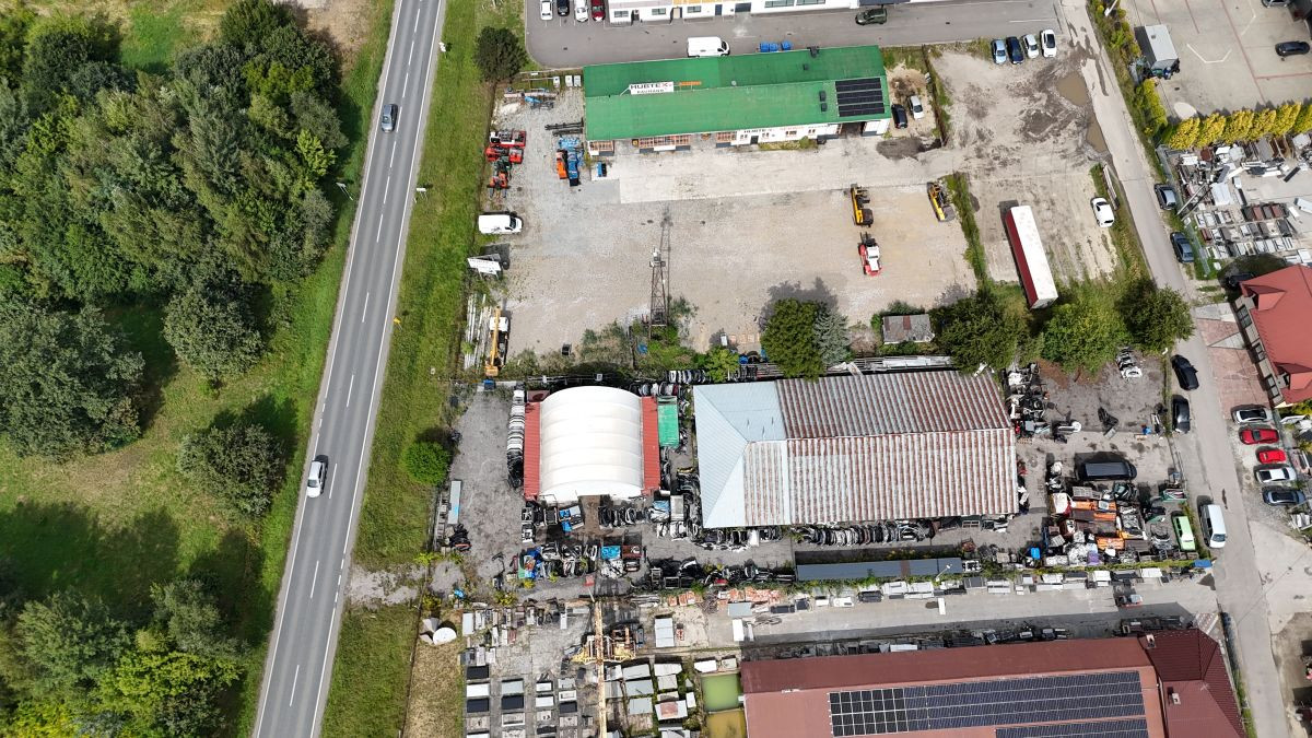 Obiekt na sprzedaż, Niepołomice, 560.00 m² - Widok 3