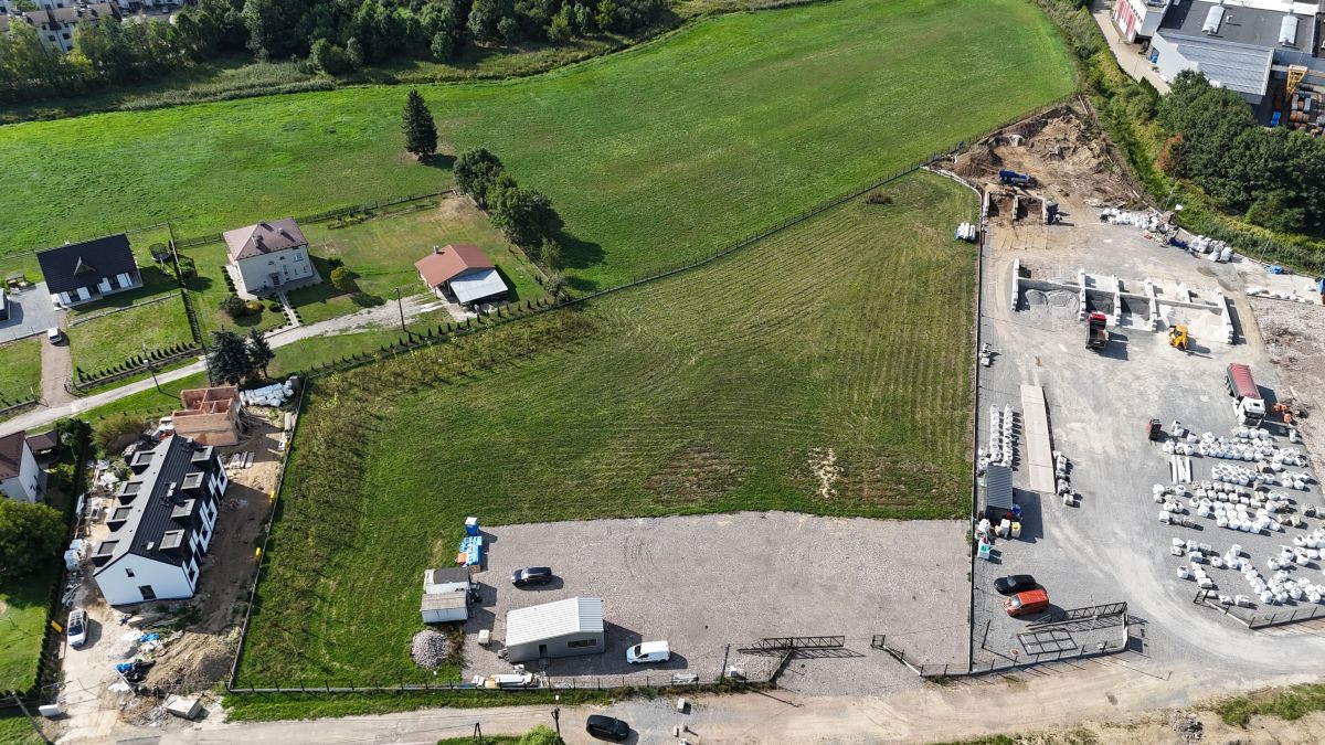 Grunt na wynajem, Niepołomice, 3000.00 m² - More