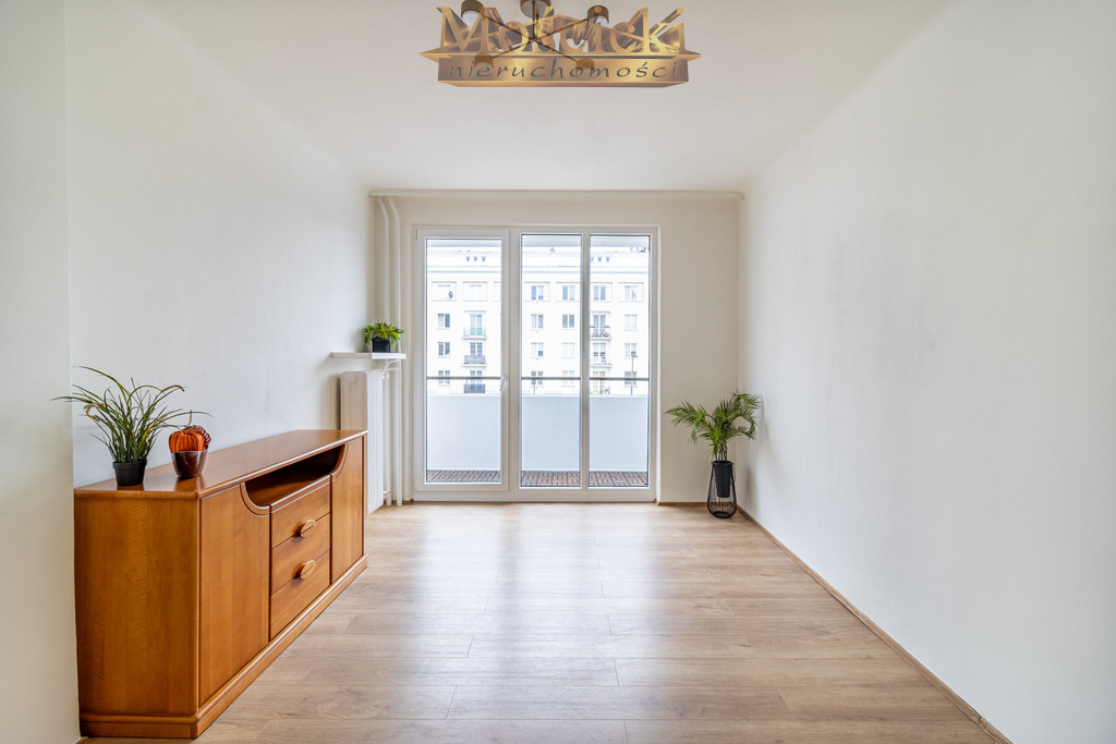1-кімнатна квартира, 49 m²