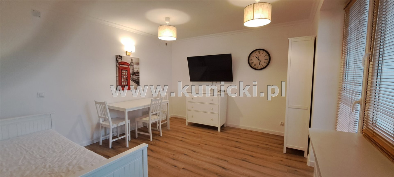 Apartment in Warszawa, Kamionek, Praga-Południe - Widok 2