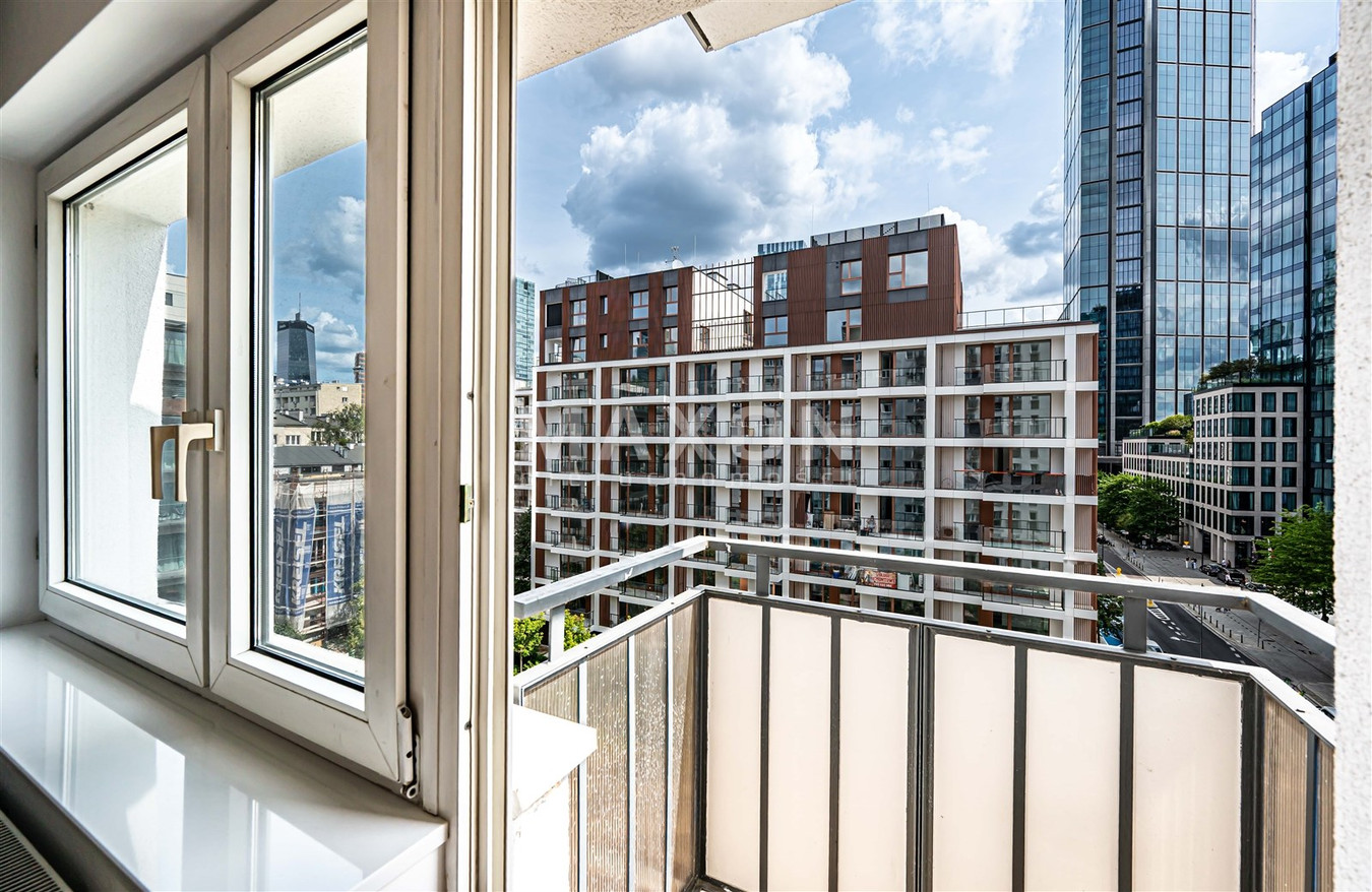 Mieszkanie – Warszawa, Centrum, Śródmieście - Więcej
