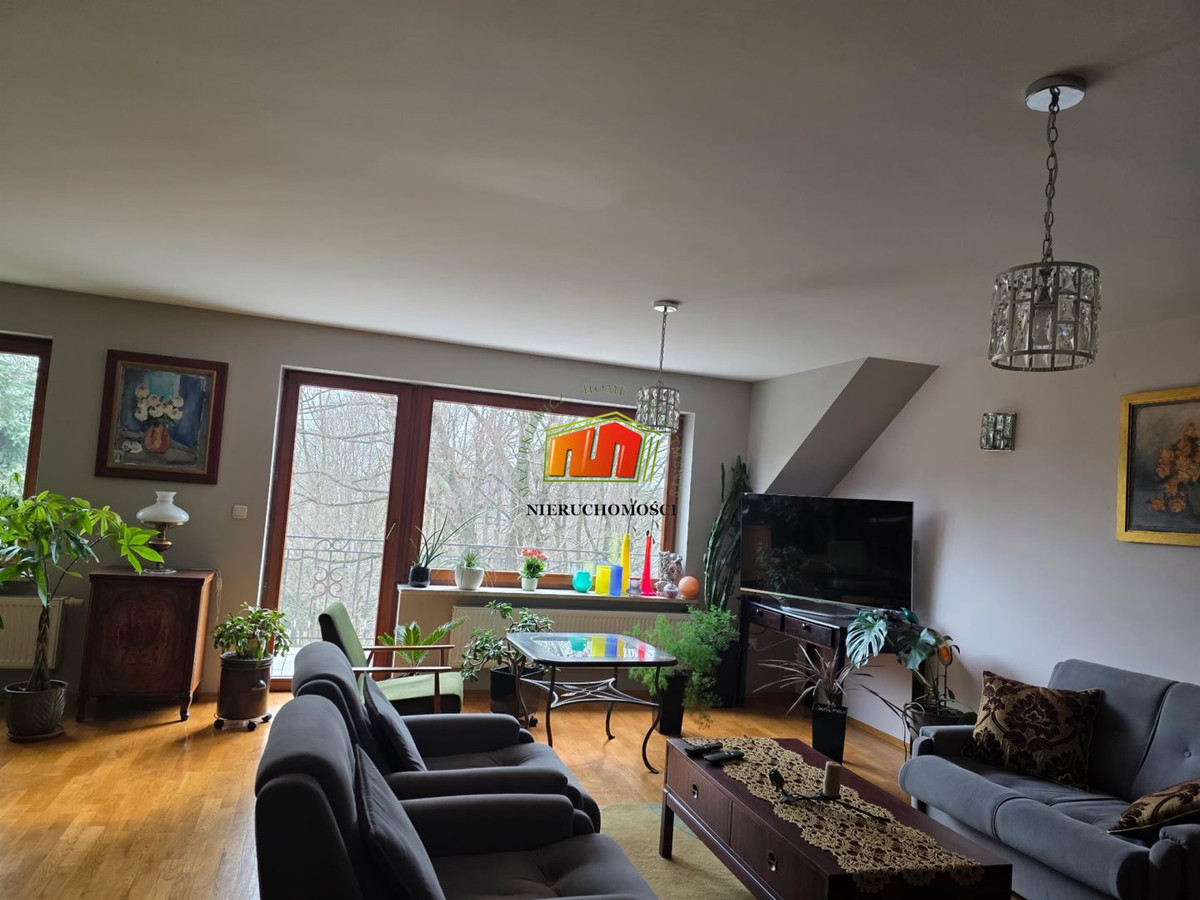 Apartament 3 camere, 120 m²