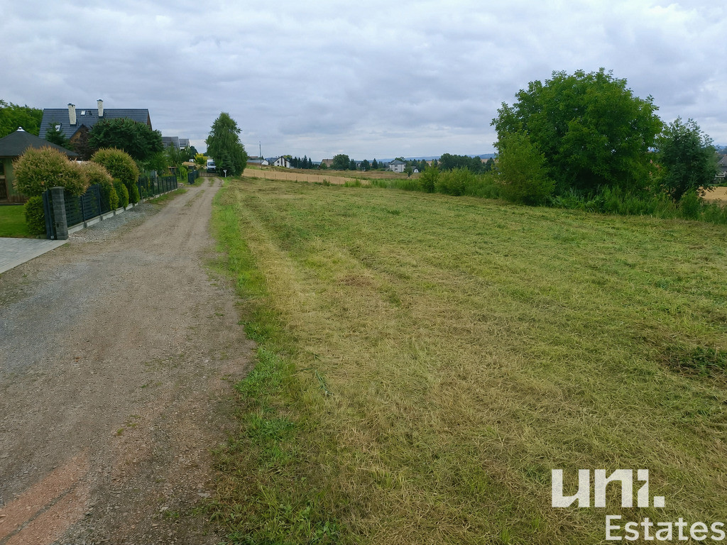 Działka budowlano-usługowa | 10 arów | Mników - Widok 3