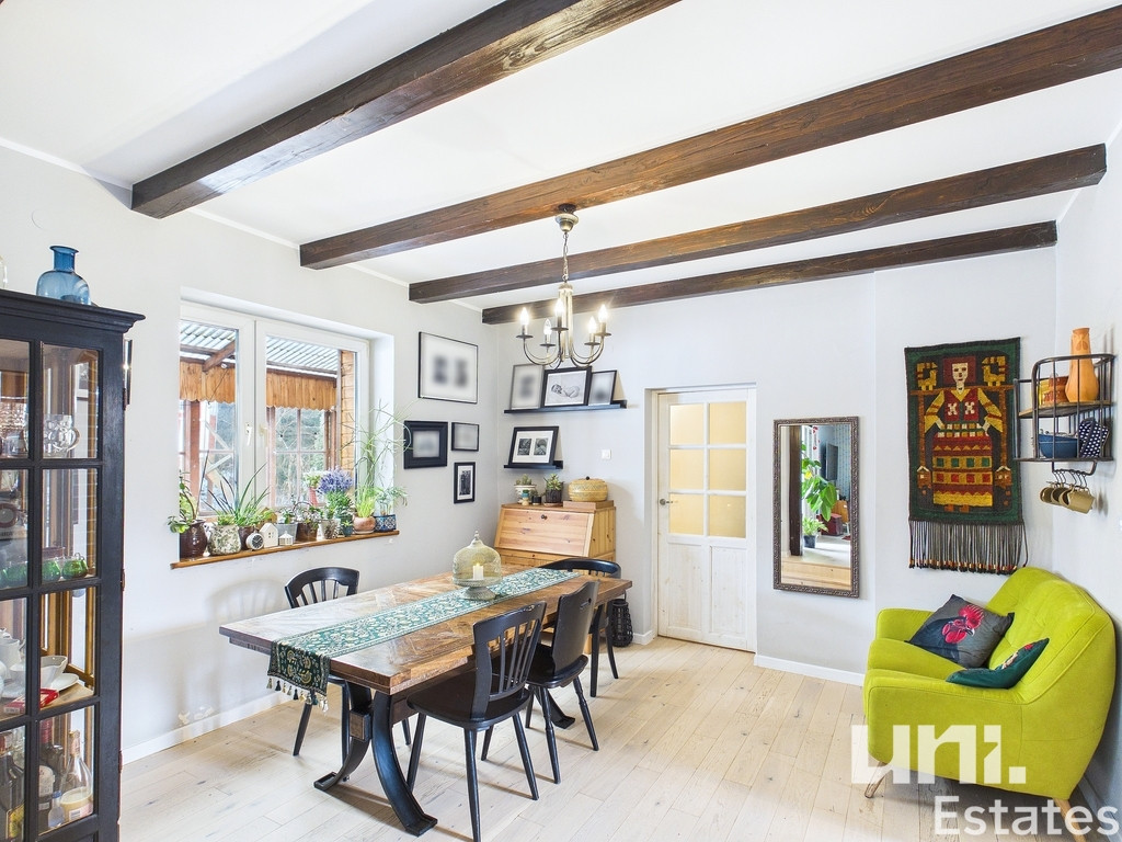 Dar, 166 m², art 387 m²