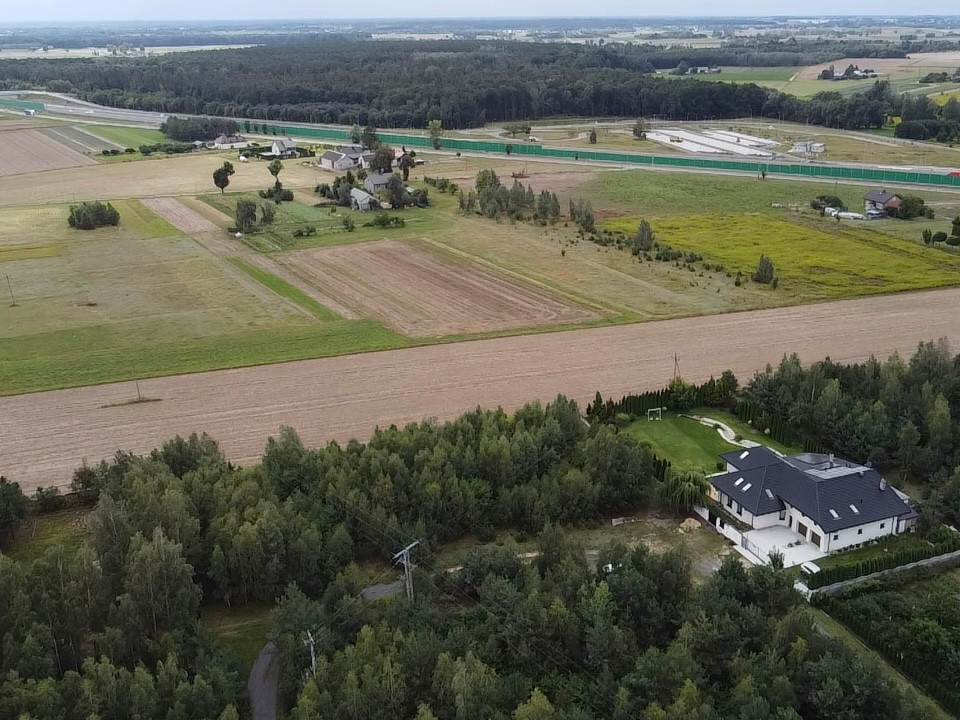 DZIAŁKA BUDOWLANA 2734 m² | MPZP | MEDIA | ZAŁUSKI | S7 - Widok 5