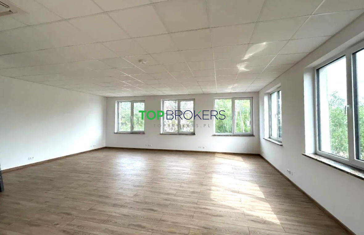 Комерційне приміщення, 100 m²