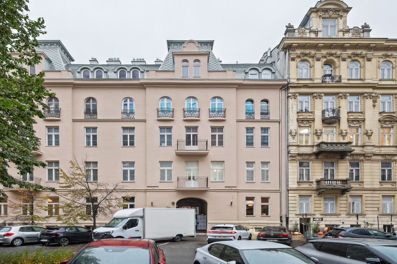TOP! LOKAL UŻYTKOWY W LUX KAMIENICY Z 1900r