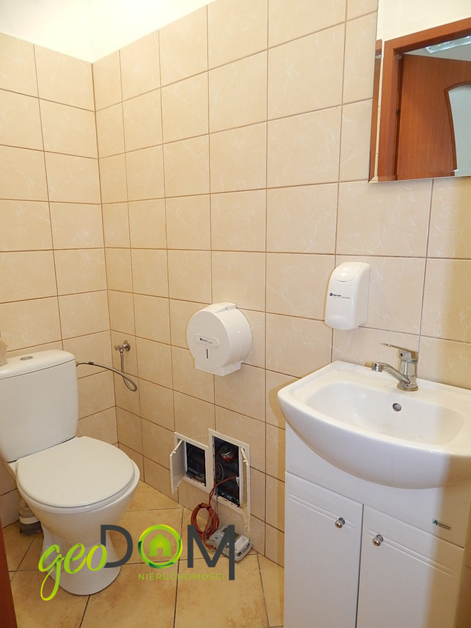 Lokal do wynajęcia- ścisłe centrum - Widok 4