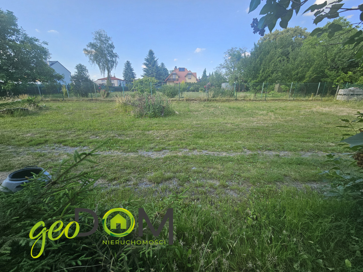 Działka budowlana 856 m² w Świdniku - Widok 2