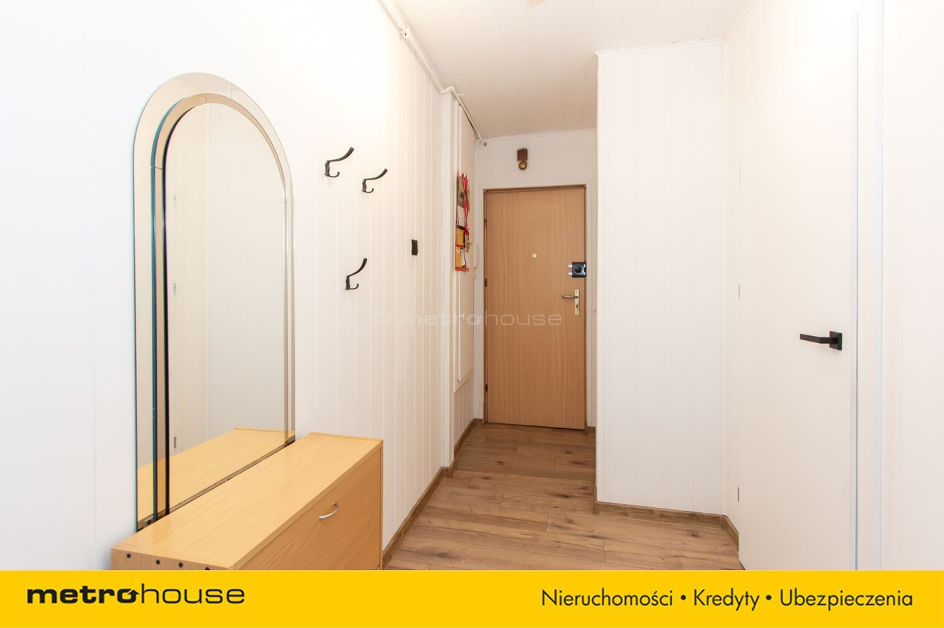 3 pokoje z balkonem na 1 piętrze w centrum - Więcej