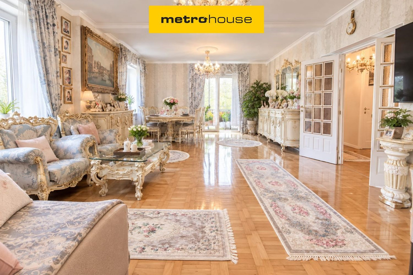 Dom 190m2 Kielce ul. Hoża Duży salon Usługi