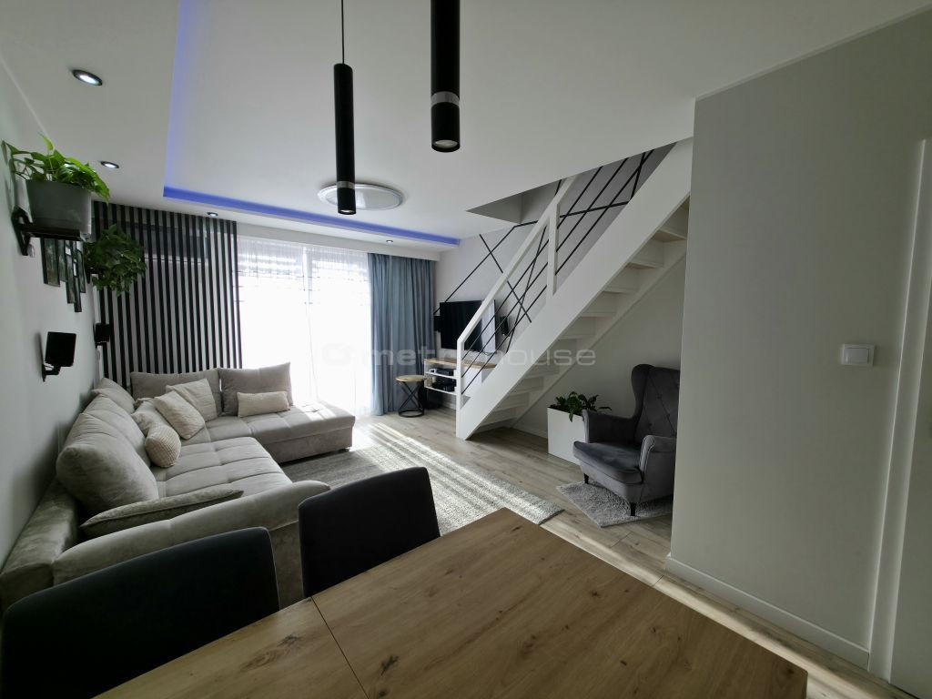 Dwupoziomowe 104 m² Olsztyn, Bartąska