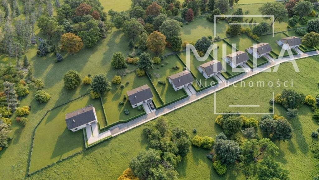 Land, 914 m²