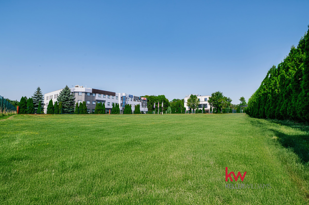 GRUNT KOMERCYJNY 6 715 m² | POZNAŃ | WYNAJEM - Więcej