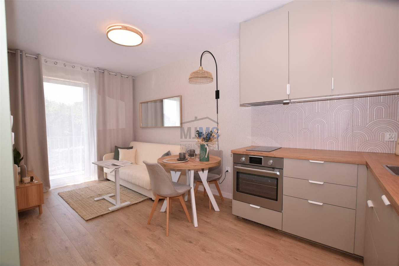 Przytulne 2 pokoje, Balkon 8 m², m.garażowe -Rumia
