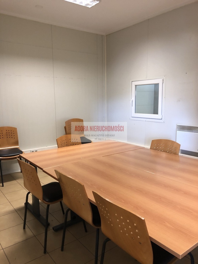 HALA MAGAZYN 1864 m² + BIURO 214 m² BALICE TIR ENG - Więcej