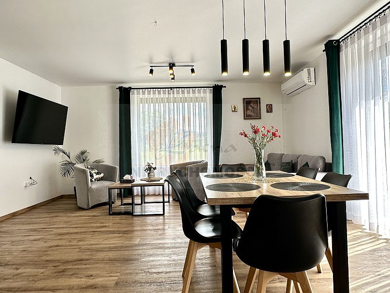 Hus, 148 m², grund 1002 m²