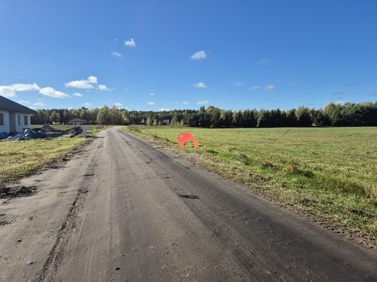 ŚWIETNA INWESTYCJA 8 DZIAŁEK W CENIE 5 DOBROMIERZ - Widok 2