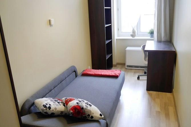 Üzlethelyiség, 8 m²