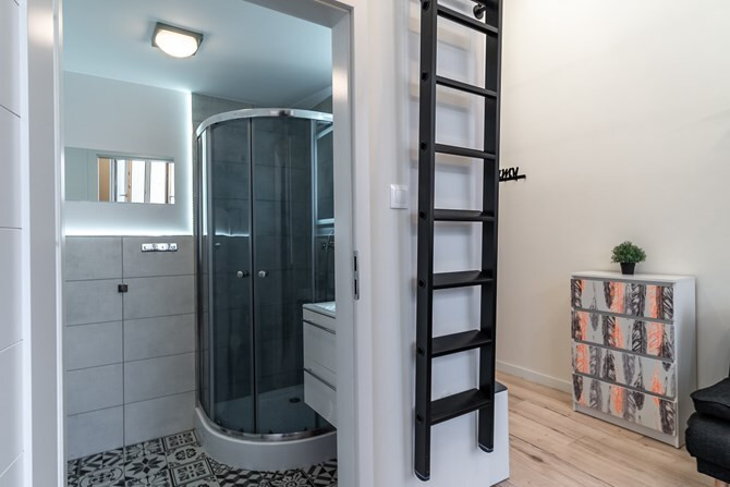 Mielczarskiego 16, komfortowe studio z antresolą - Więcej