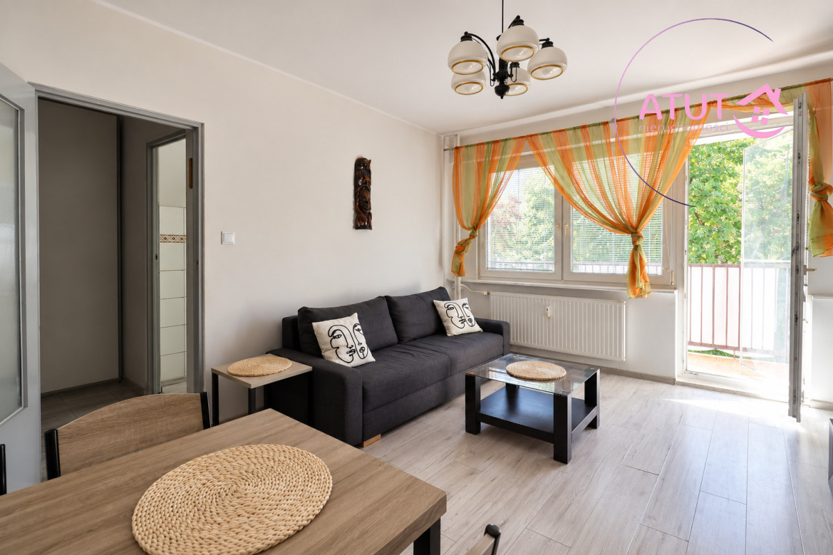 Apartament 3 camere, 53 m²