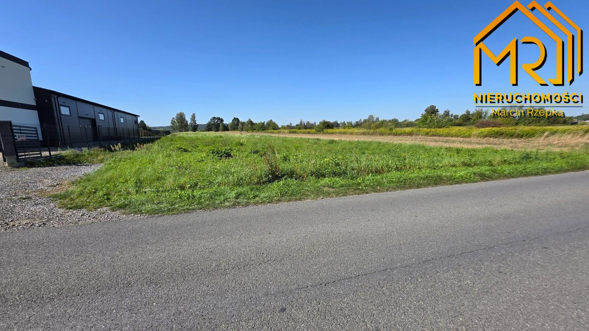 Działka usługowo-produkcyjna 3462 m² – przy granic - Więcej