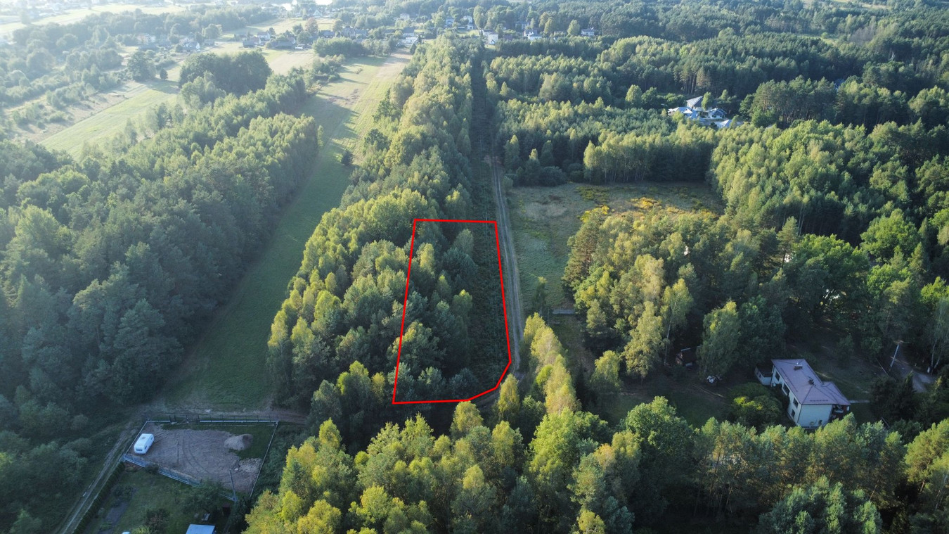 Piękna działka budowlana w otoczeniu lasów z MPZP, Tumlin-Osowa - Więcej