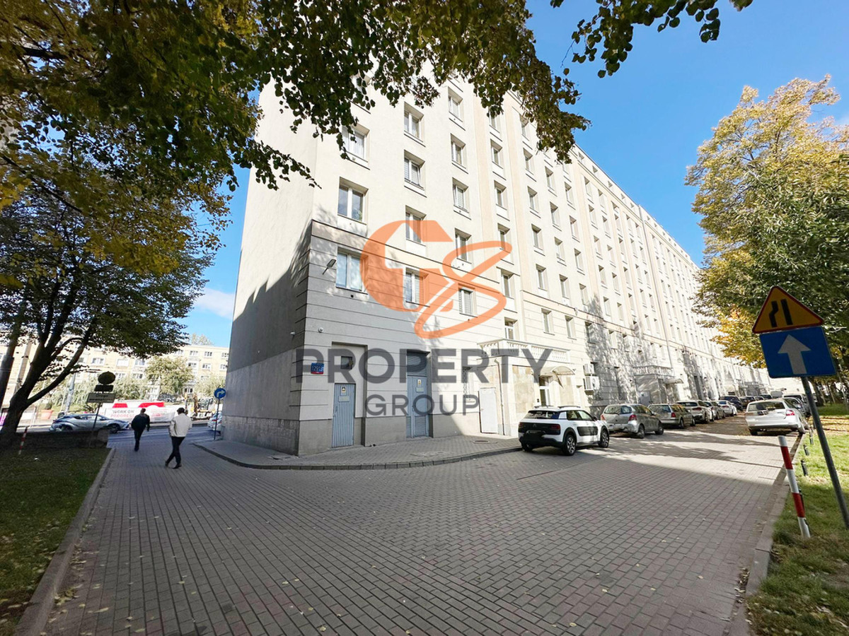 Lokal handlowo-usługowy na Woli 135 m² - Więcej