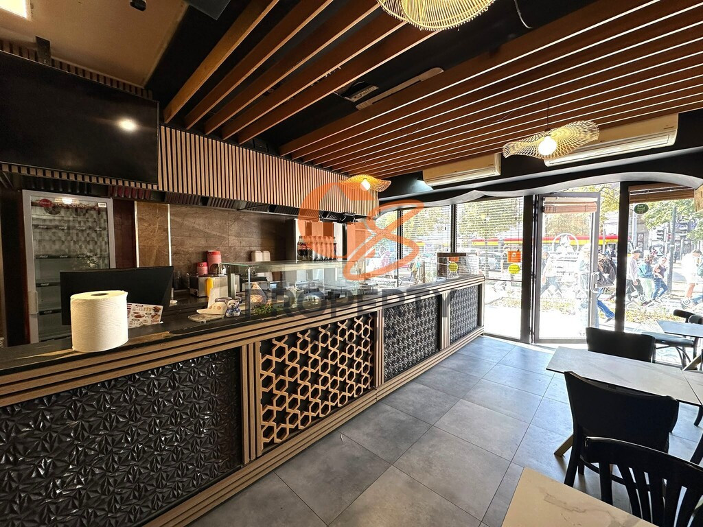 Lokal gastronomiczny Śródmieście 87 m² - Więcej