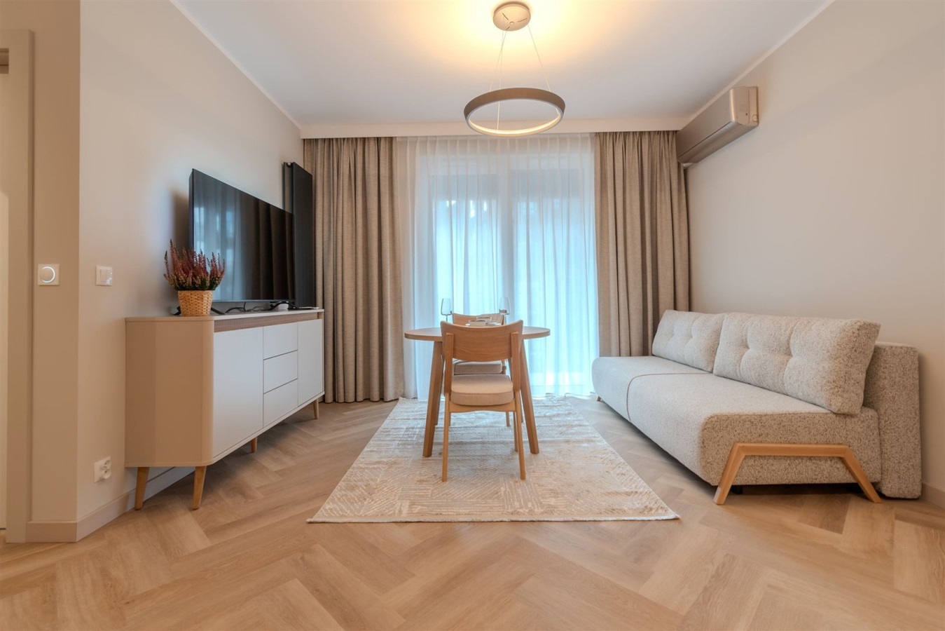 Mieszkanie – Łódź, Centrum, Śródmieście - Widok 2