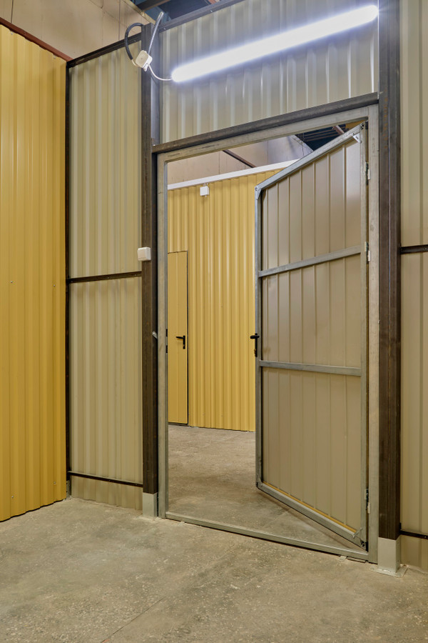 Liiketila, 2 m²