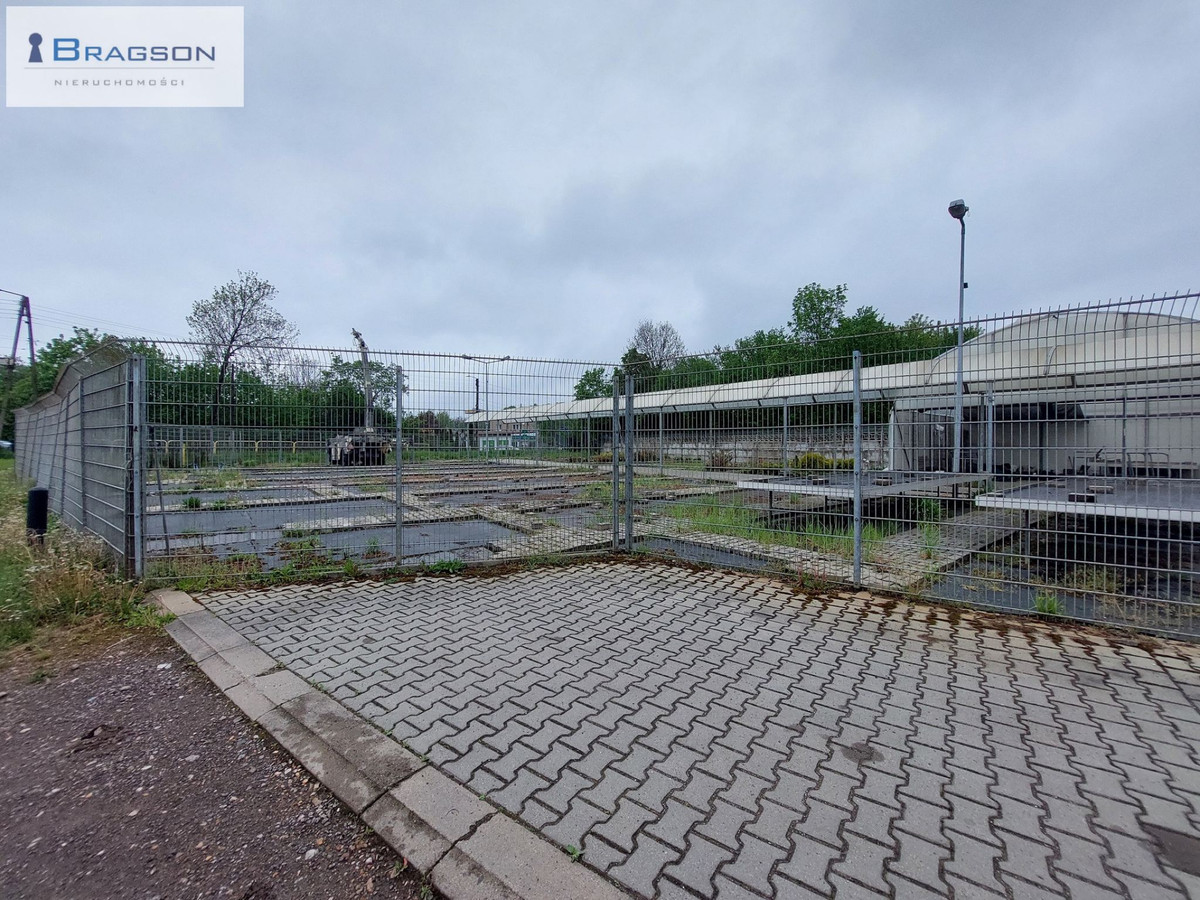 Duży teren do wynajęcia przy głównym skrzyżowaniu, obwodnicy i DK 78 - Widok 2