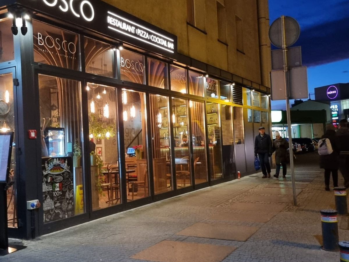 LOKAL GASTRONOMICZNY W NAJBARDZIEJ PRESTIŻOWYM MIEJSCU ŚWINOUJŚCIA - Widok 2