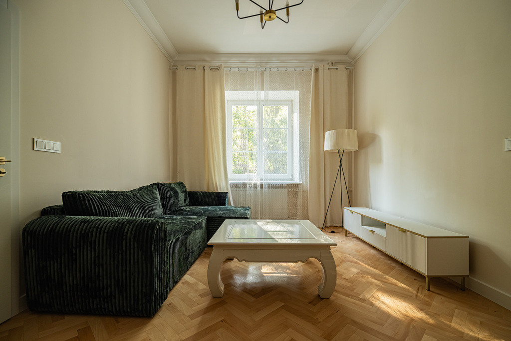 Mieszkanie – Warszawa, Solec, Śródmieście - Więcej