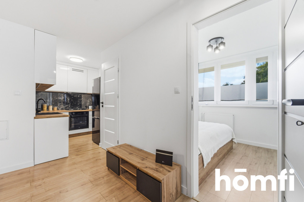 Apartment in Katowice, Osiedle Tysiąclecia Dolne, Osiedle Tysiąclecia - Więcej