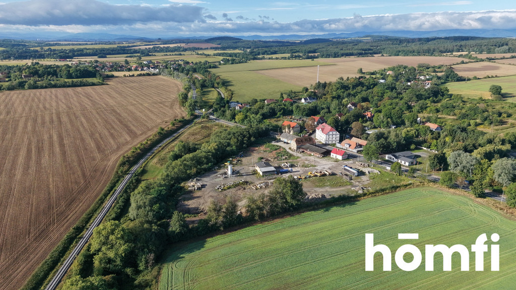 Teren inwestycyjny 2,6 ha przy DK8 - Więcej
