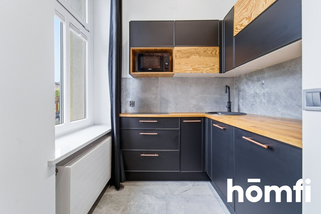 Unikalna kawalerka w stylu loft z antresolą - Widok 5
