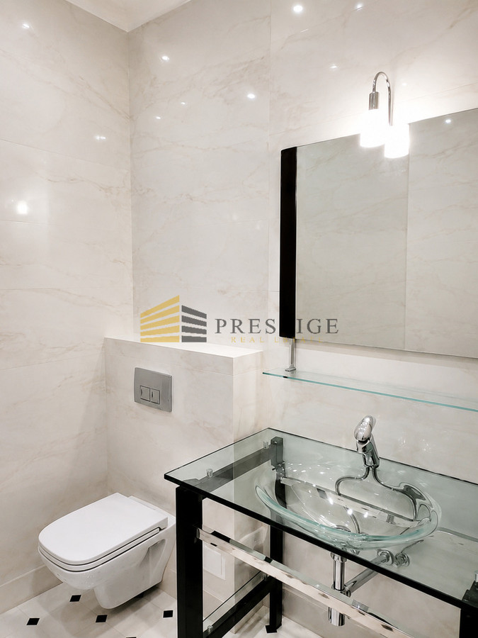 Apartment in Warszawa, Koszyki, Śródmieście - Więcej
