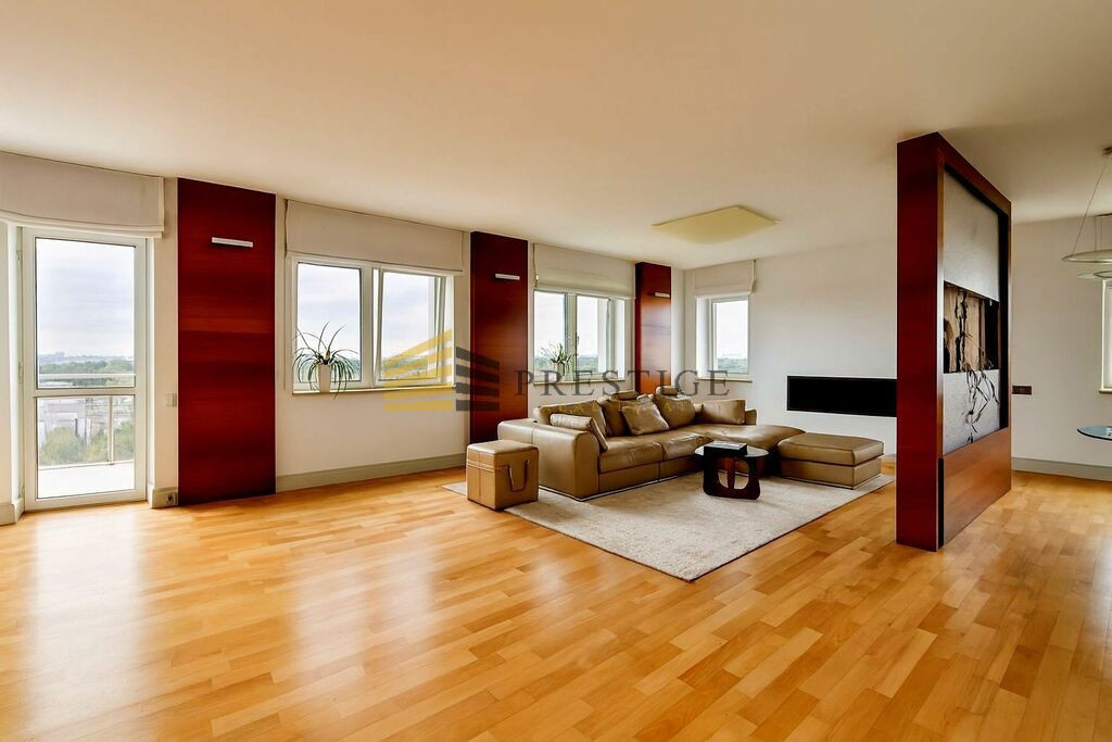 2-soban stan, 140 m²