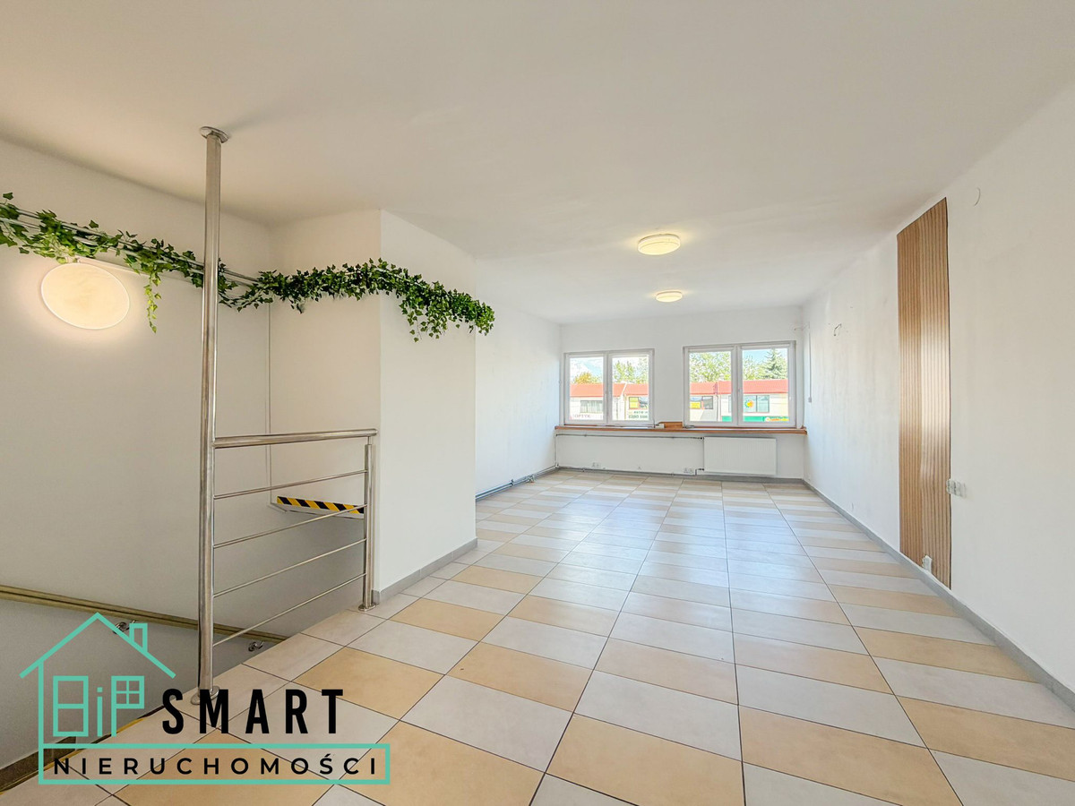 Lokal usługowy 40 m² – centrum | główna ulica | parking - Widok 3
