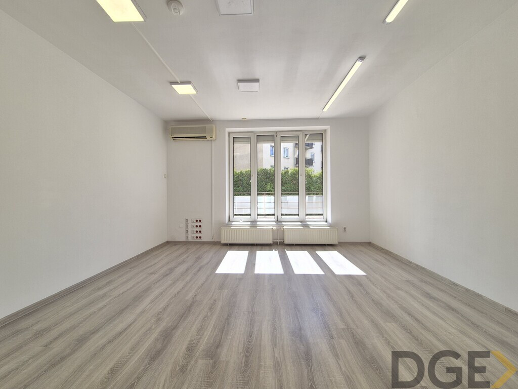 Lokal 80 m², al. Pokoju 29B, klimatyzacja, taras
