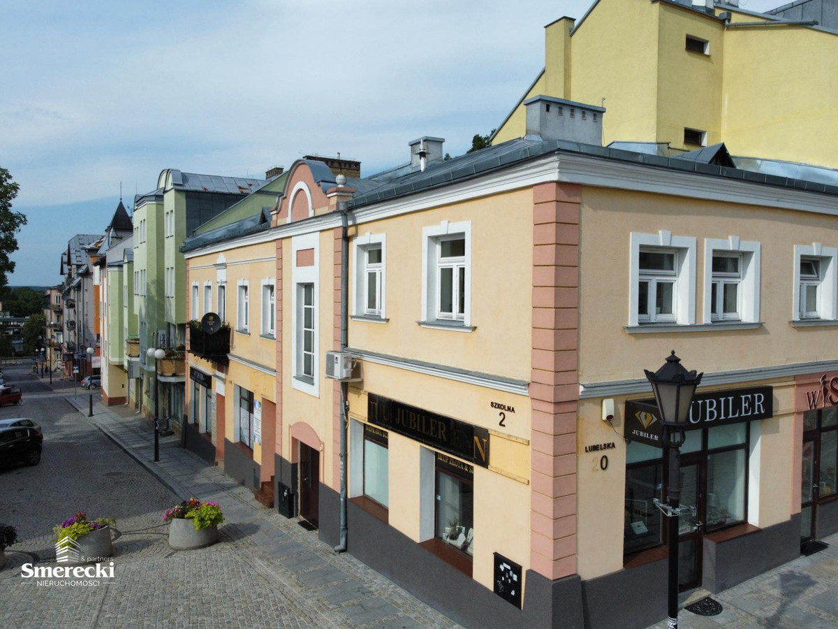 Kamienica 4 lokale 1 mieszkanie Starówka Szkolna 2